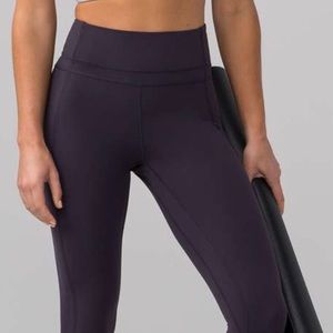 RARE Lululemon Pushing Limits Crop yoga pants